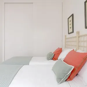 Apartment Plaza Nueva 2 Bedrooms & 2 Bathrooms, Seville